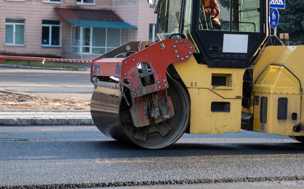 Nowe drogi w Sanoku: komfort i bezpieczeństwo dla pieszych i kierowców