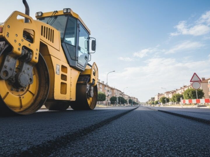 Nowe chodniki i kładka w Pisarowcach i Jędruszkowcach – zmiany na drogach powiatowych!