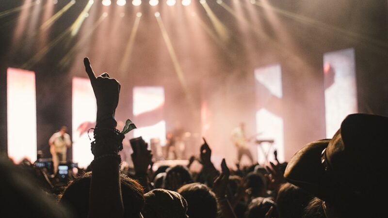 Świąteczny Jarmark w Sanoku: Magia i atrakcje od 12 grudnia!