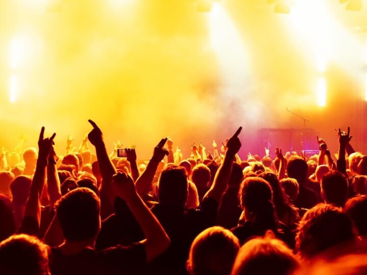 Świąteczny Jarmark w Sanoku: Tradycja, radość i magia Bożego Narodzenia