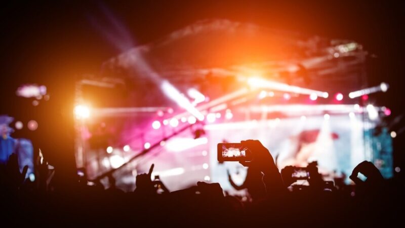 Zimowy Festiwal Dmuchańców: radość i zabawa dla najmłodszych!