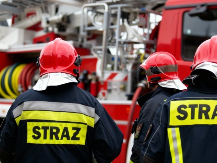 Nowy, profesjonalny wygląd wozu strażackiego dzięki lokalnej firmie