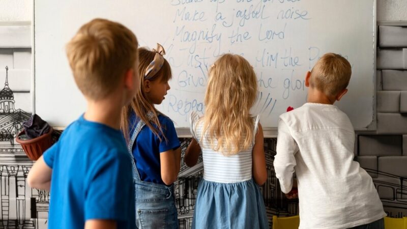 Terminy rekrutacji do przedszkoli i klas pierwszych szkół podstawowych na rok szkolny 2026/2027 w Gminie Sanok