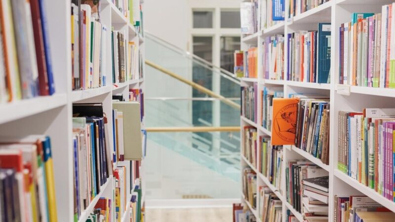 Nowe opowieści z sanockiego Przedmieścia: Jerzy Chytła prezentuje swoją książkę