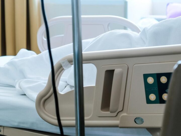 Ciepłe posiłki dla każdego: Besko wprowadza nowy program wsparcia społecznego