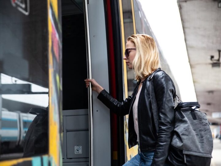 Majowe Bilety Miesięczne: Gdzie i Kiedy Kupić w Nowosielcach, Bukowsku i Sanoku?