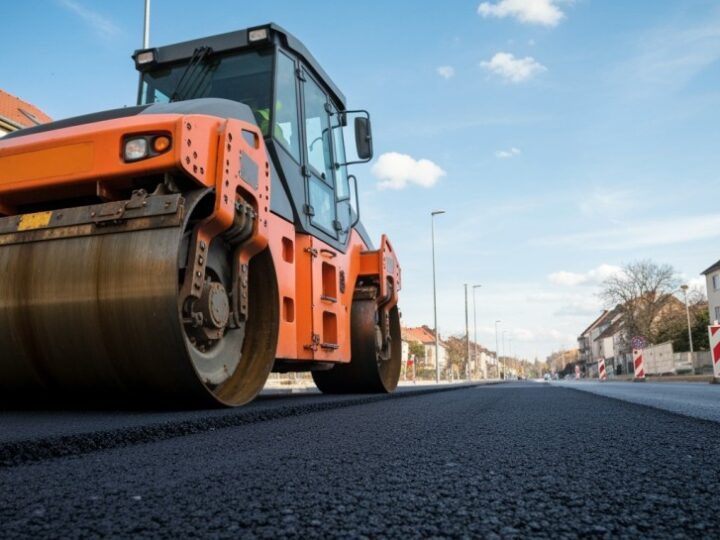 Rewolucja drogowa w Powiecie Sanockim: Kluczowa umowa na rozbudowę!
