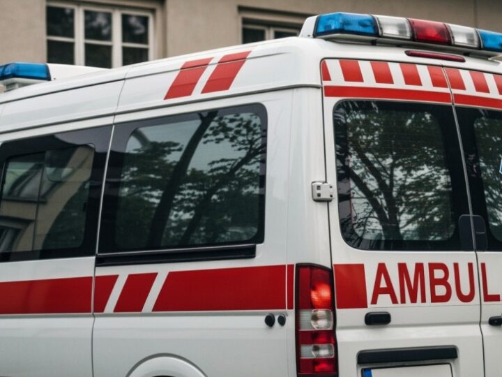 Bezpieczna przyszłość: Uczniowie w Komańczy ćwiczą ewakuację z pomocą strażaków