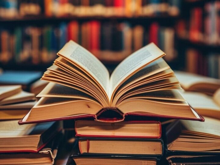 Sztambuch Kazimierza Lorenca kryje niezwykłe pamiątki sprzed lat
